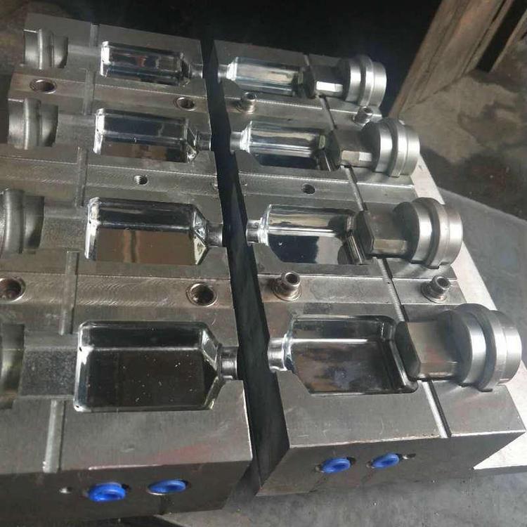 沧州塑料瓶模具